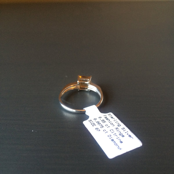 Simple Set Square Citrine Ring - Size 7 - LittleGemsUSA - 3
